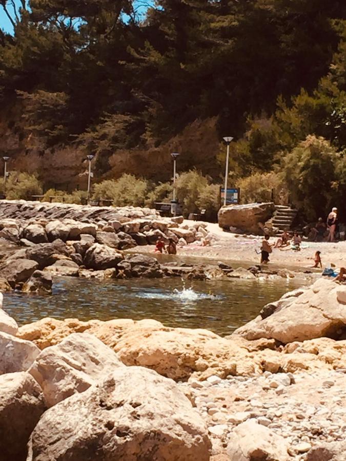 200M De La Plage ,3Mn Du Port A 50M Du Centre Ville Carry-le-Rouet Kültér fotó